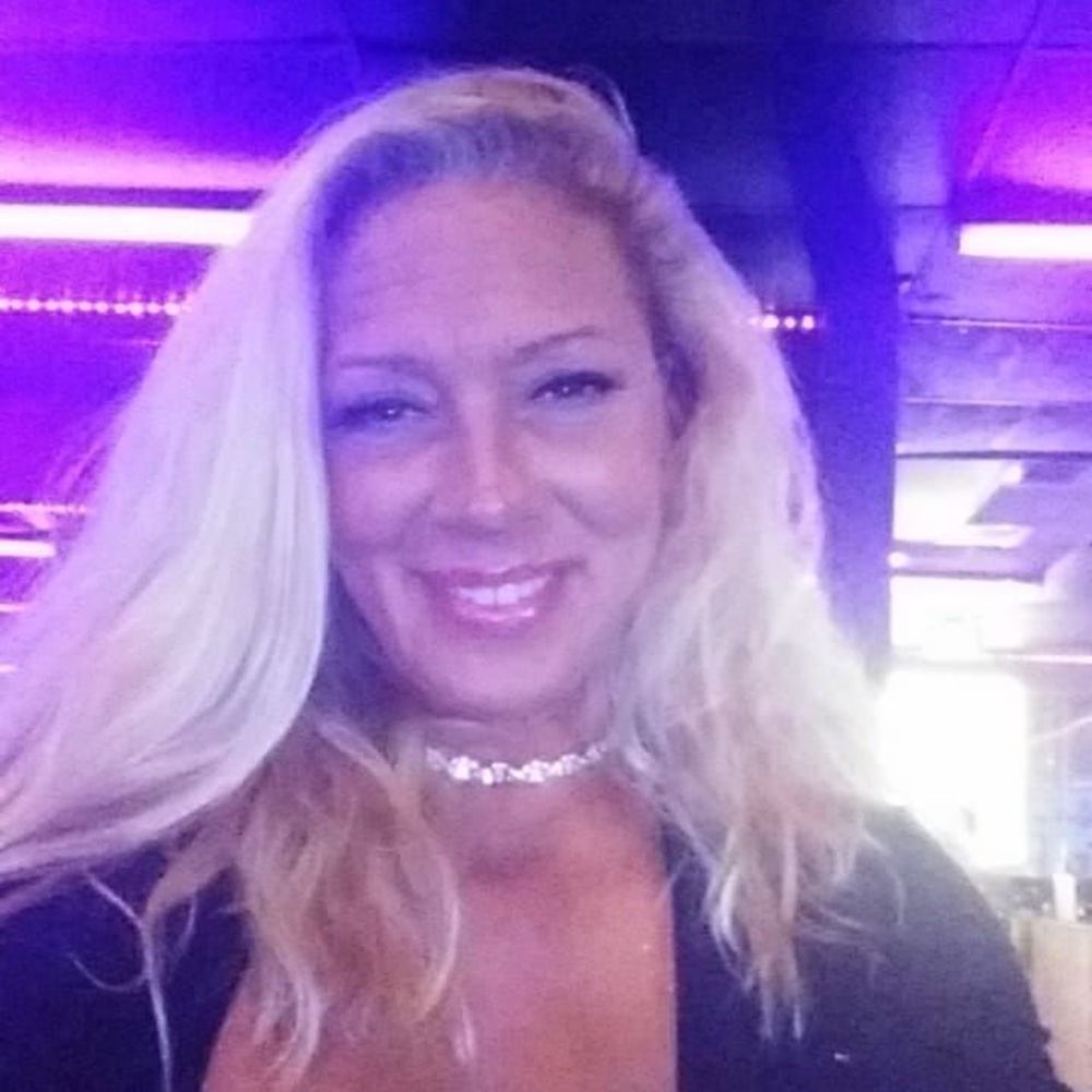 Meet your Posher, Michele